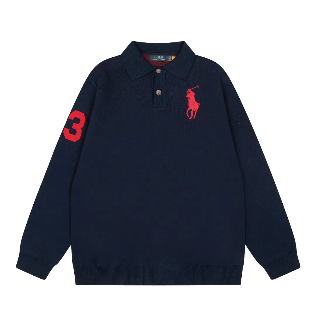 P250 Top quality" Style number: DS164# (not off the shelves all year round) [Ralph Lauren autumn and winter Malaysia embroidered logo knitted POLO lapel sweater] ✅Ralph Lauren Ralph Lauren classic basic lapel POLO same style knitted autumn and winter sweater for men and women ✅Main supplier platform live broadcast Wholesale entity Replenish when out of stock Not off the shelf ✅ZP quality 1:1 version Scan the code to enter the GF website Counter quality ✅Detailed quality is the only one in Guangzhou Imported quality cotton yarn, 750g weight, focusing on high-end, cost-effective, good quality, needless to say, ✅The version is restored to the original order, the maximum size can be worn up to 190 pounds, loose, comfortable and stress-free, ✅The upper body is simple and easy to match, a must-have for male gods. Good-looking clothes are never picky. A must-have in couples' wardrobes. Size: S-XL. Color: Milk white, gray, black and white, black and red, navy white label, navy red label